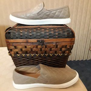 Brash Womens Crave Quilted Slip-On Flat Loafer Shoe Beige Size 9